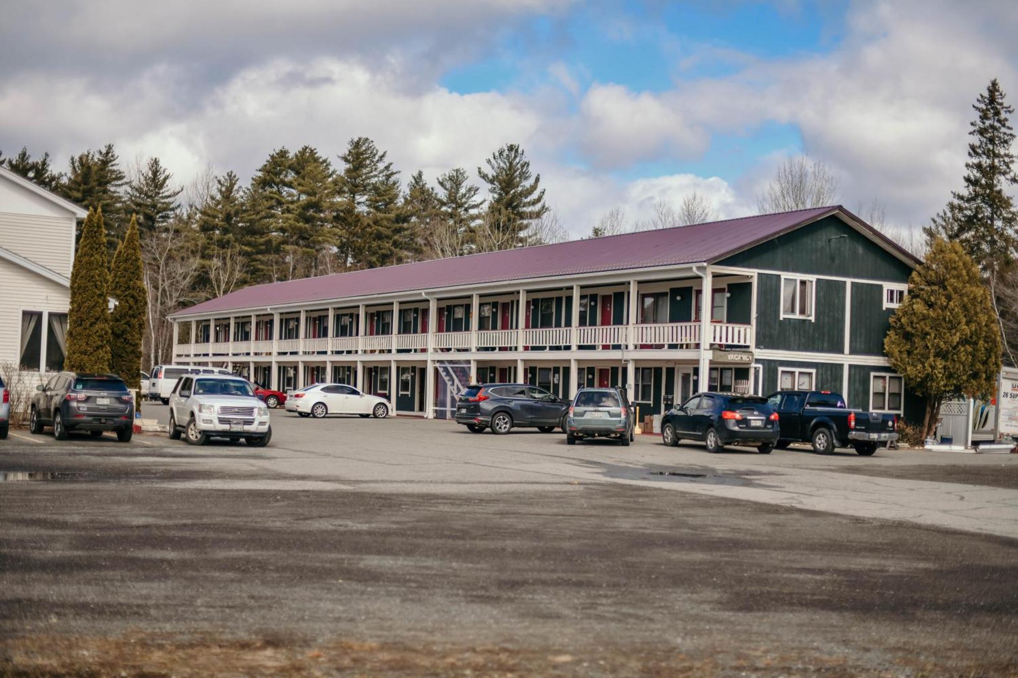 Briarwood Motor Inn Lincoln Exterior photo